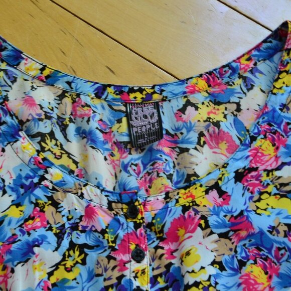 FREE PEOPLE Tropical Floral Print A-Line Babydoll Henley Top Size L Fits XS/S - Picture 2 of 10